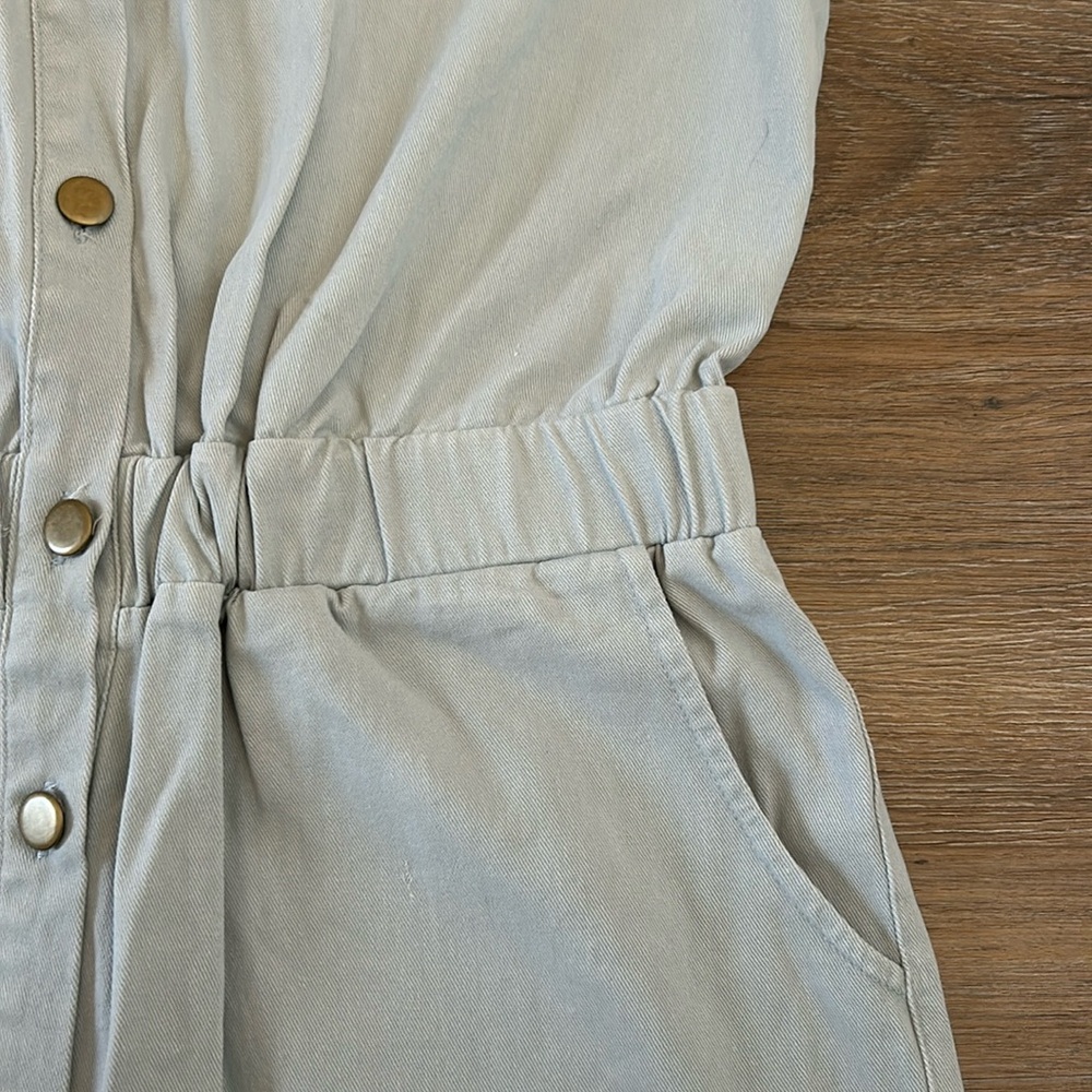 NWT Style Rack Romper - Picture 4 of 7